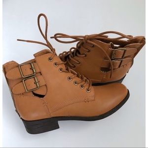 NEW Tan Ankle Lace-Up Buckle Zipper Bootie